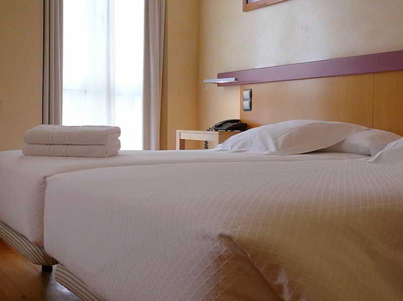 Hotel Nochendi Cangas de Onis Luaran gambar