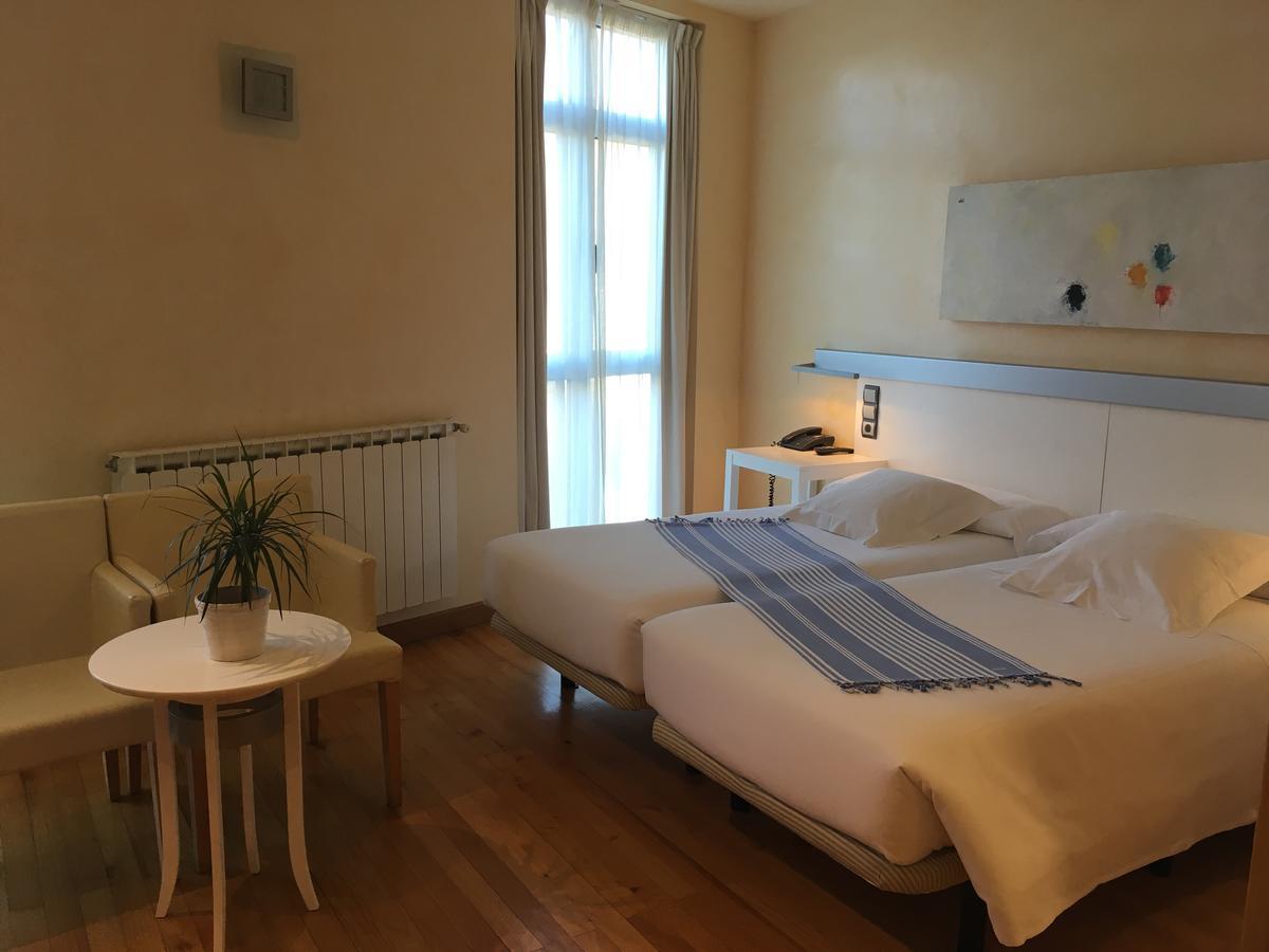 Hotel Nochendi Cangas de Onis Luaran gambar